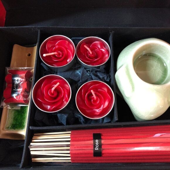 Candle & Incense Gift Box - Red‎ - Picture 2 of 9